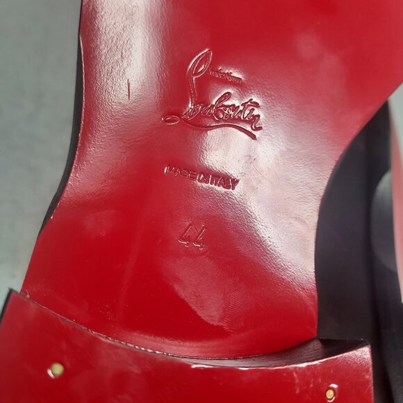 Christian Louboutin Black Chambeliss Leather Oxford Shoe - Picture 5 of 12